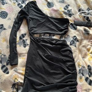 Elegant Black One-Shoulder Dress